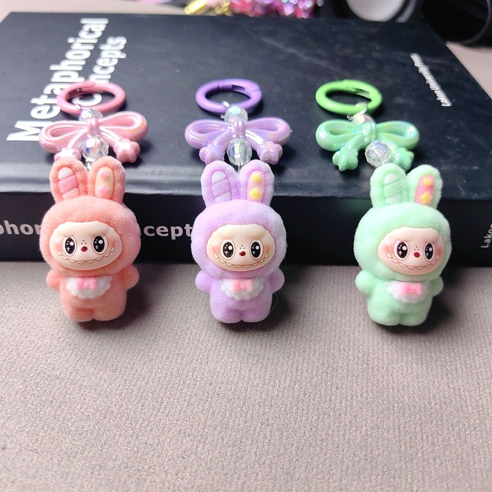 Cute Mini Labubu Keychains - Picture 3 of 11